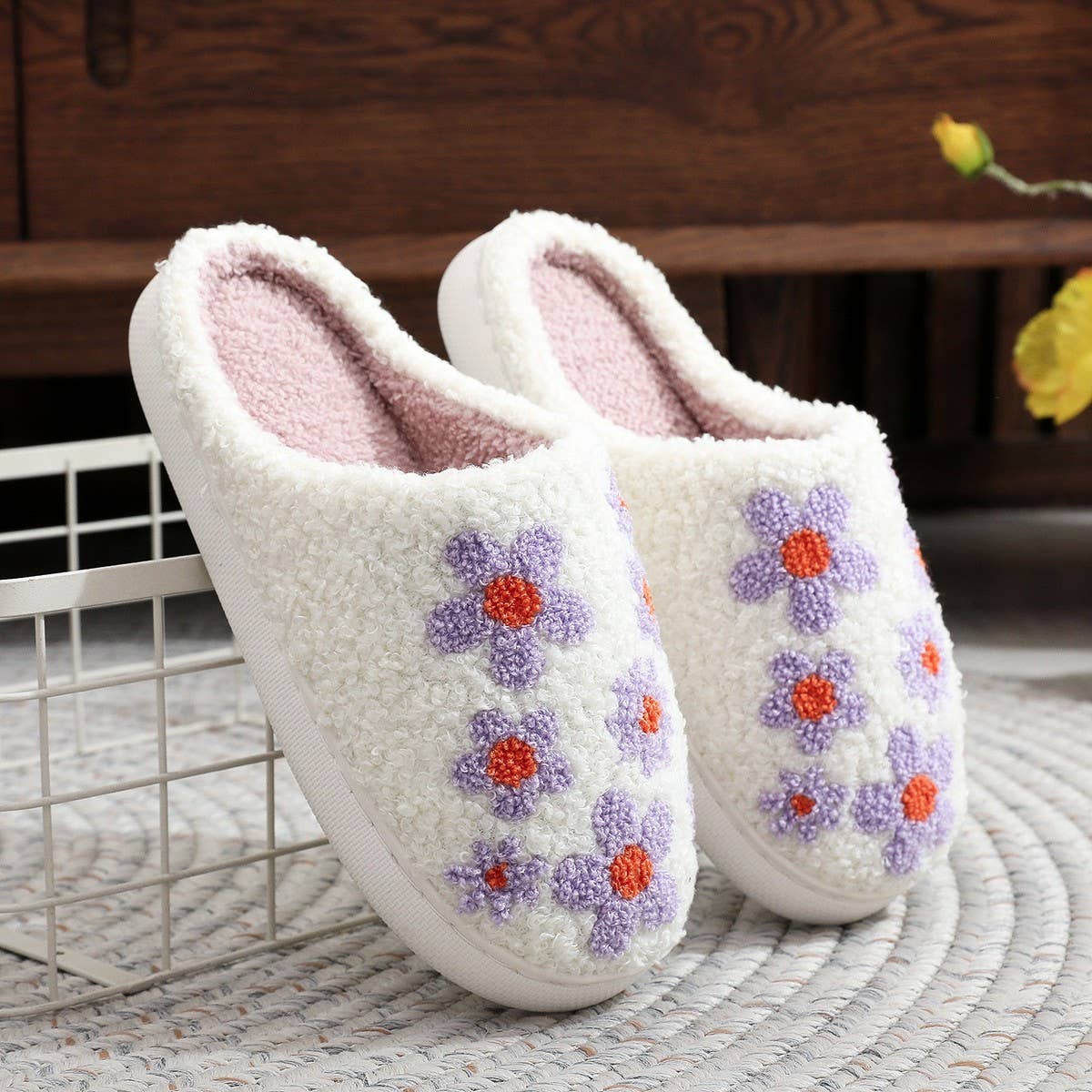 PURPLE LILAC SLIPPERS