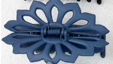 Matte SnowFlake Hair Claw