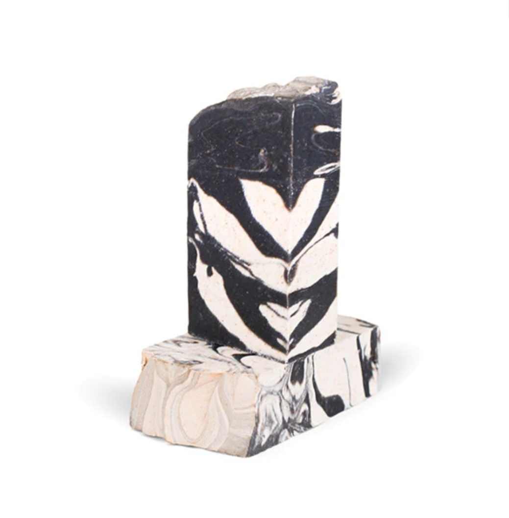 Finchberry Charcoal Detox face wash - lavender and tea tree