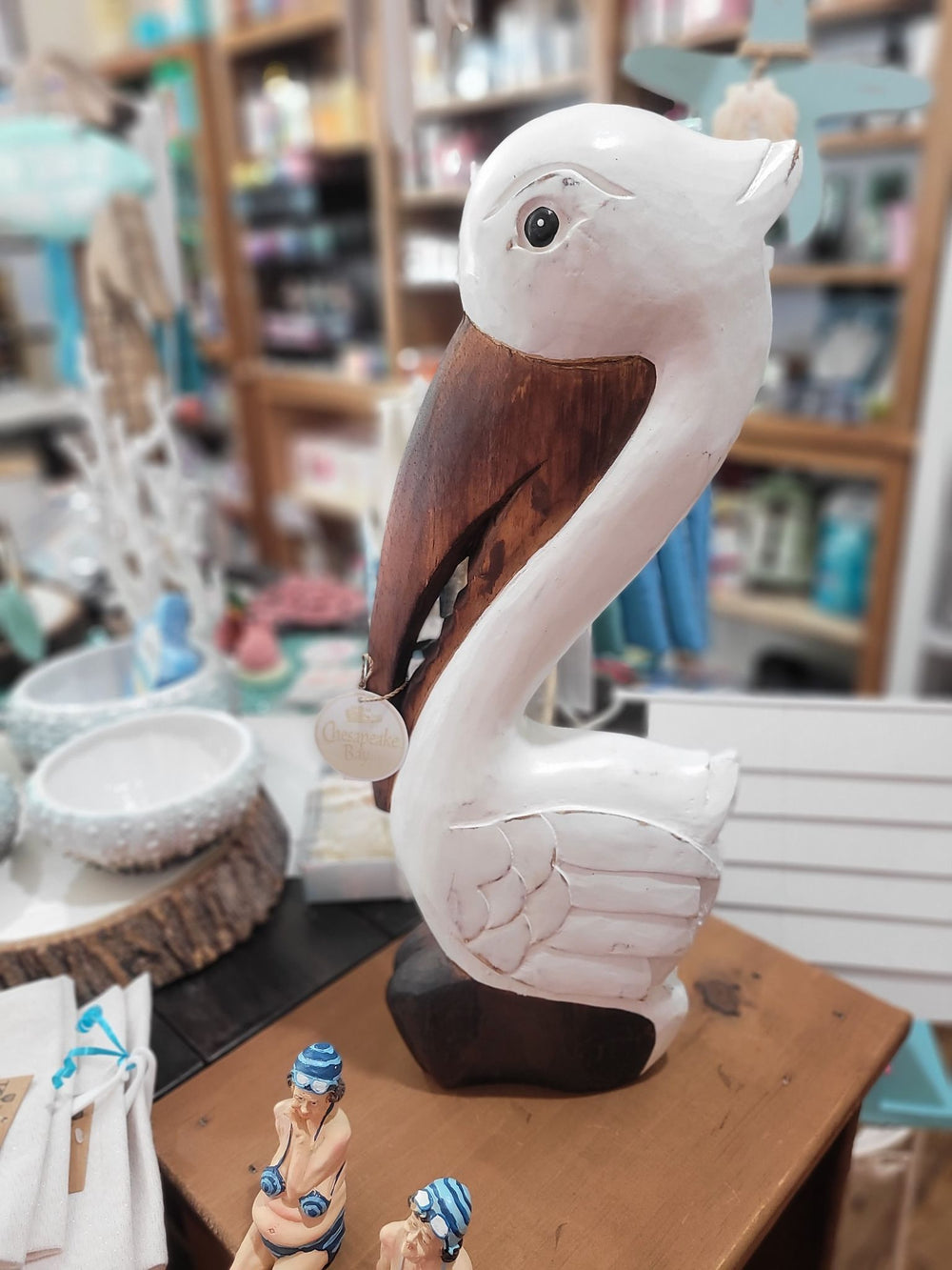 SITTING PELICAN